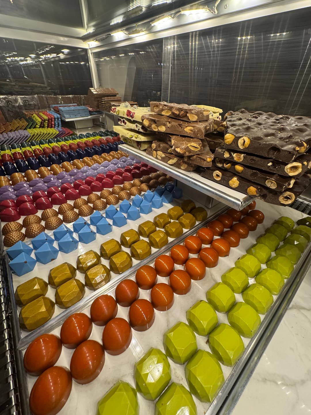 Fildişi Chocolate & Macaron Atelier — handmade chocolate and macaron 19